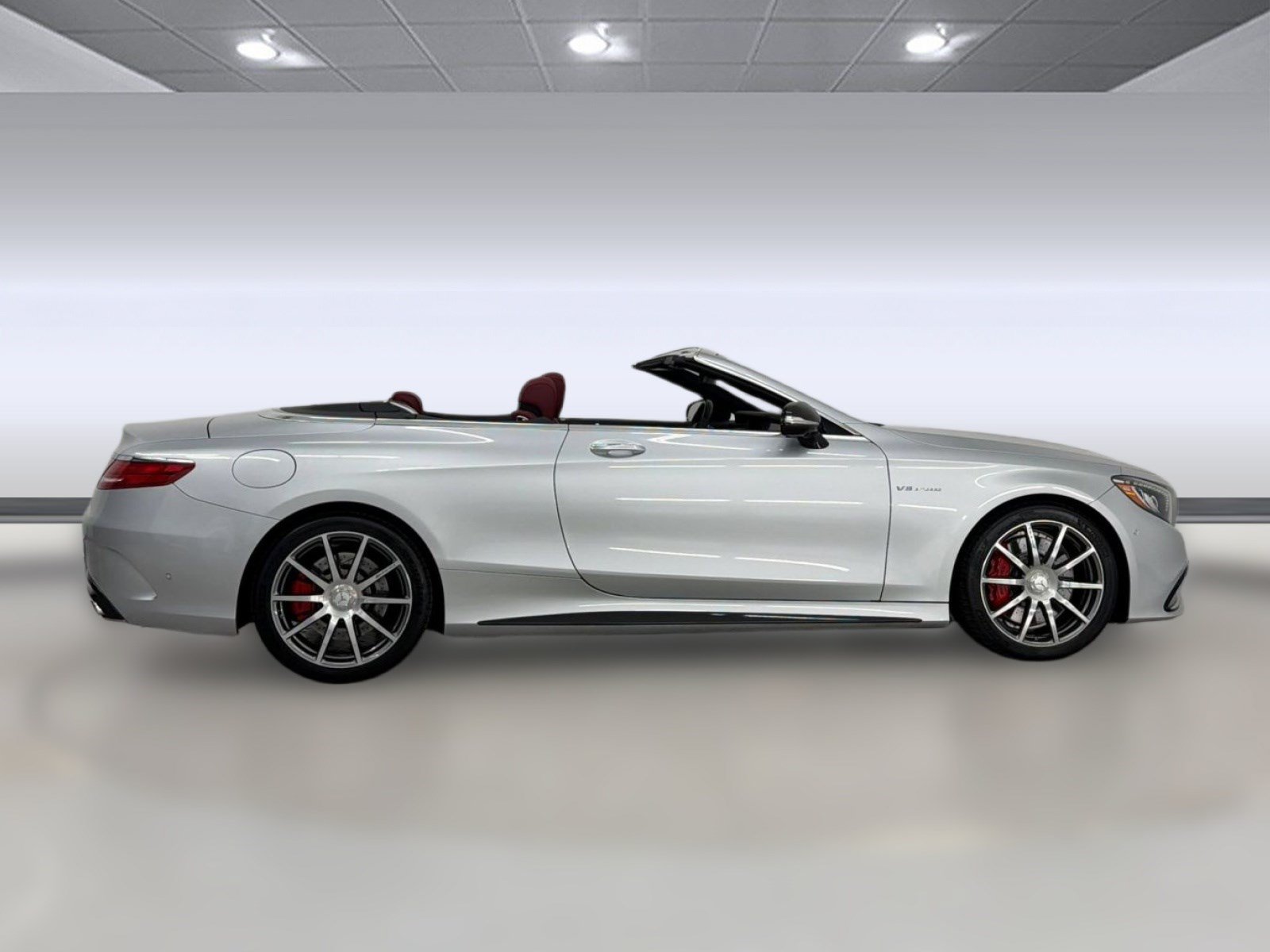 Used 2017 Mercedes-Benz S 63 AMG 4MATIC Cabriolet image 35
