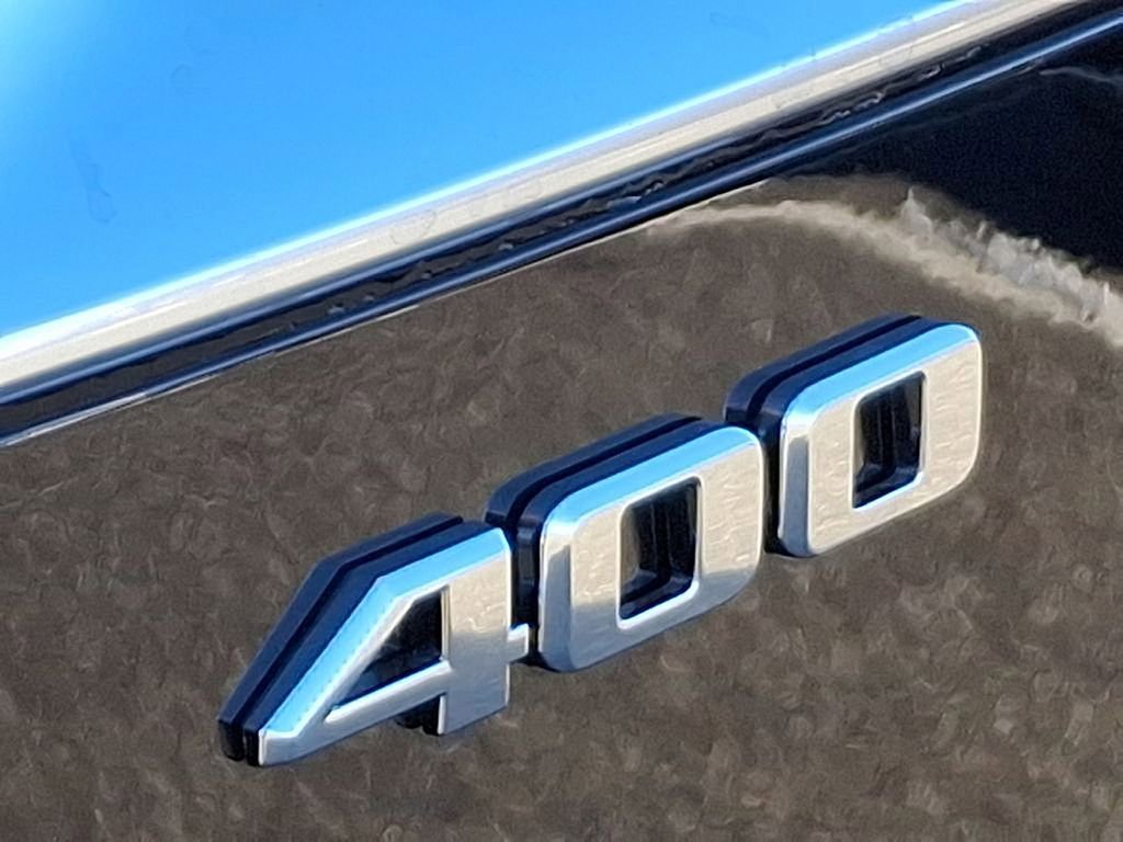 Certified 2025 Cadillac XT6 Premium Luxury w/ Technology Package image 12