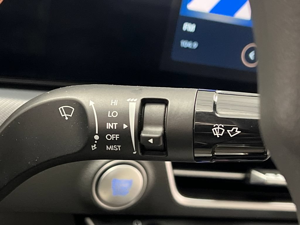 Used 2025 Hyundai Sonata SEL FWD image 47