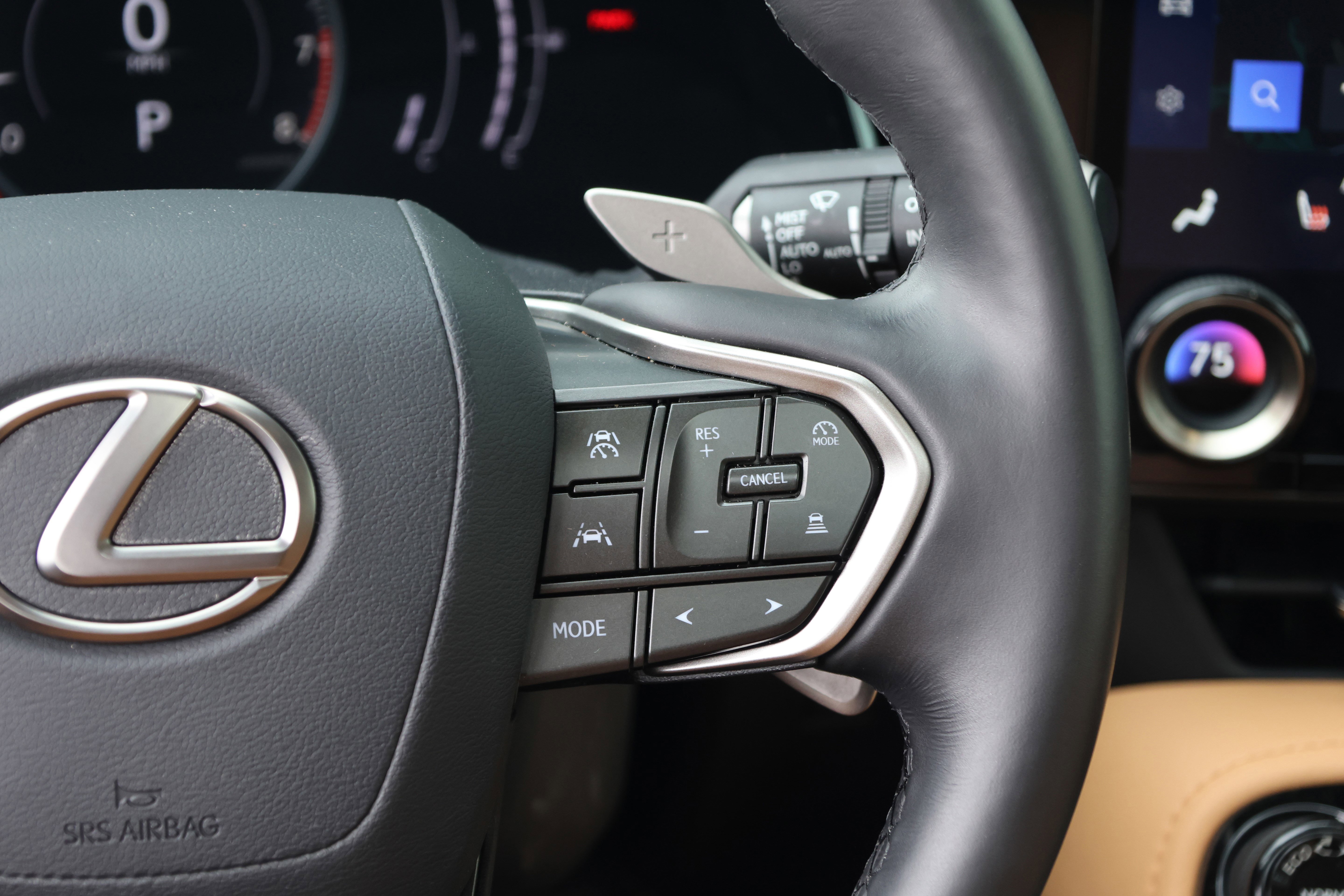 Certified 2025 Lexus NX 250 FWD w/ Cold Area Package image 22