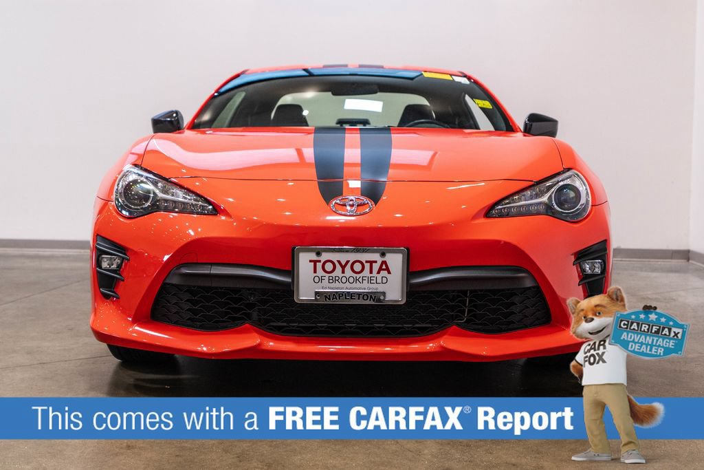 Used 2017 Toyota 86 860 Special Edition RWD image 2