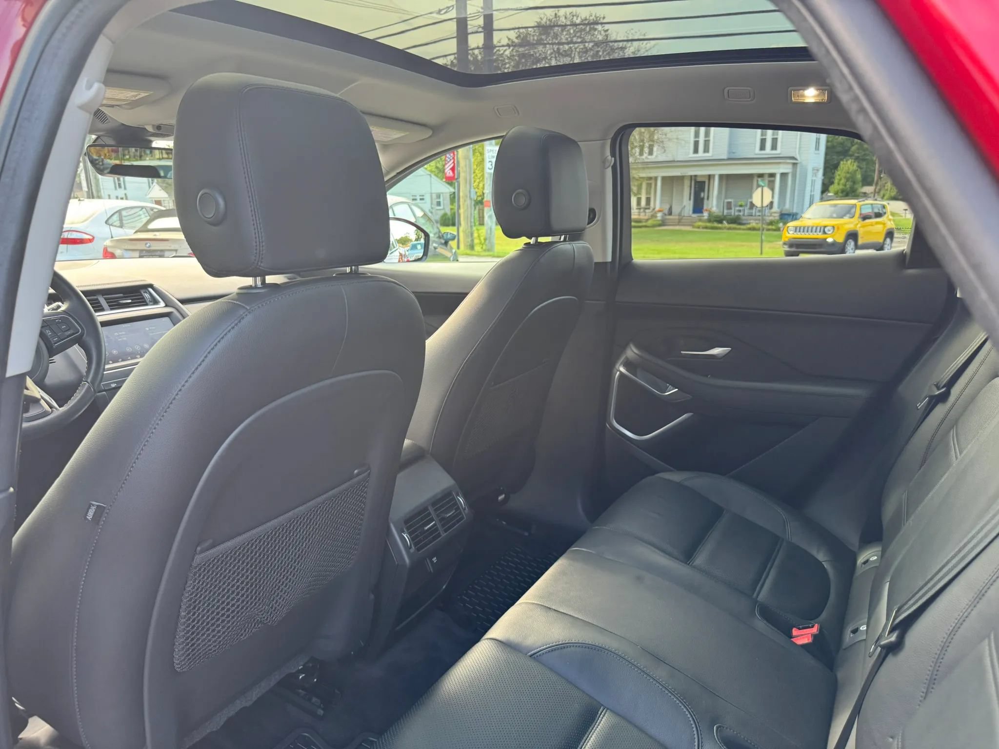Used 2020 Jaguar E-PACE SE AWD/4WD image 30
