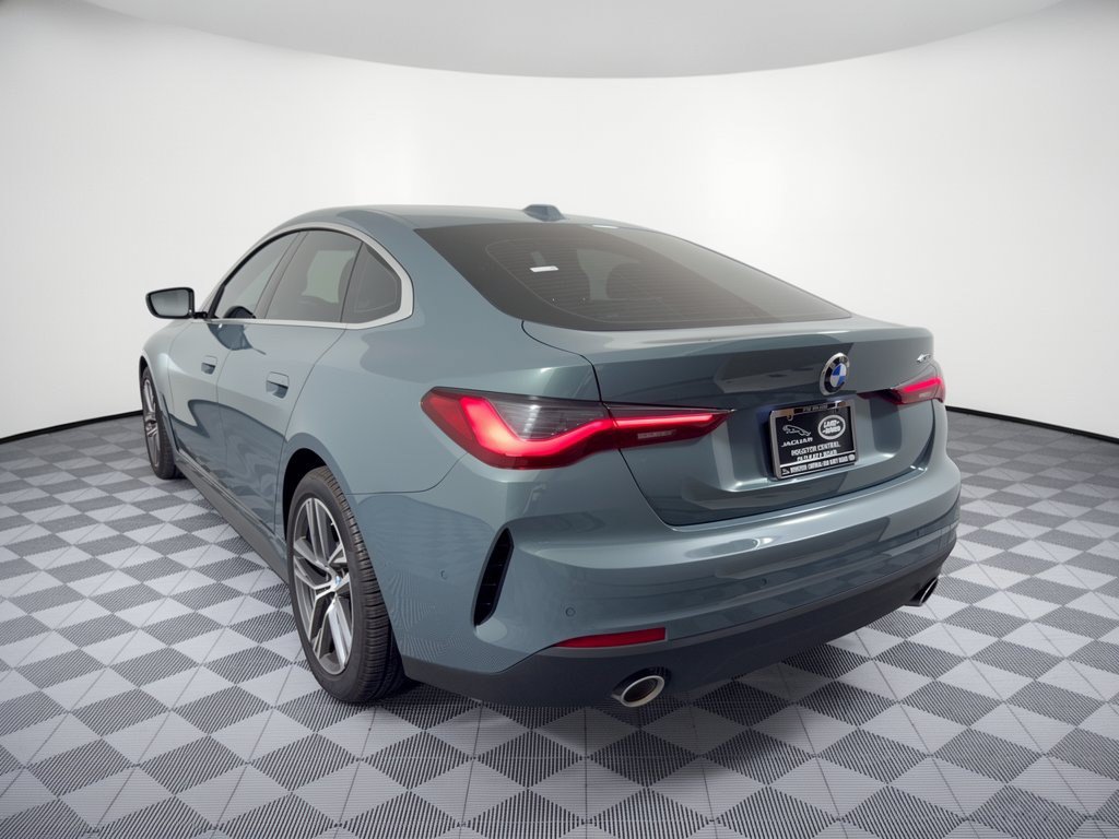 Used 2026 BMW 430i w/ Premium Package RWD image 3