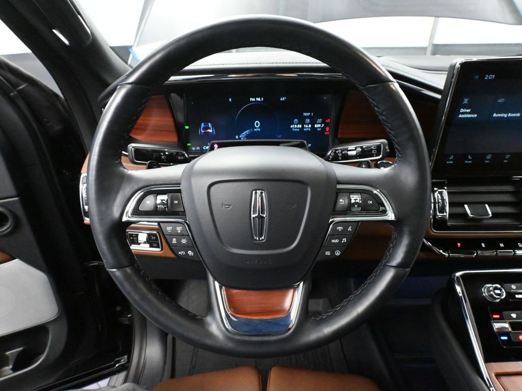 Used 2024 Lincoln Navigator Reserve w/ Equipment Group 201A image 26