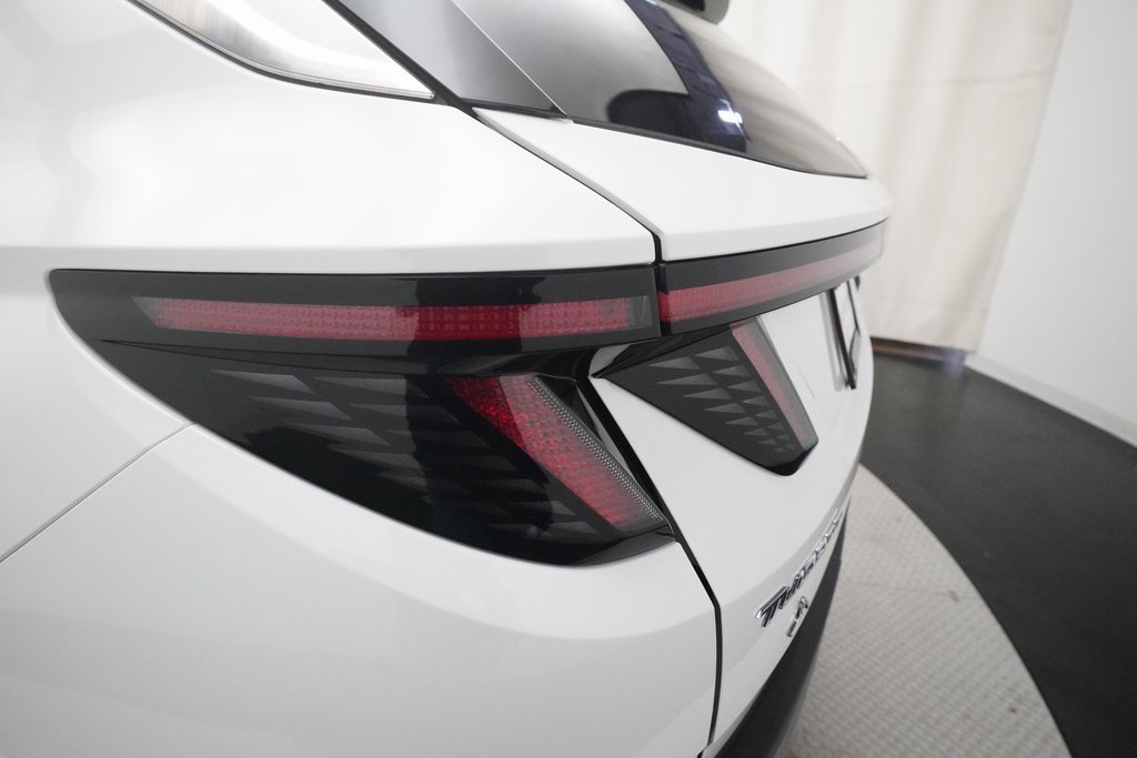 Used 2024 Hyundai Tucson Limited image 33