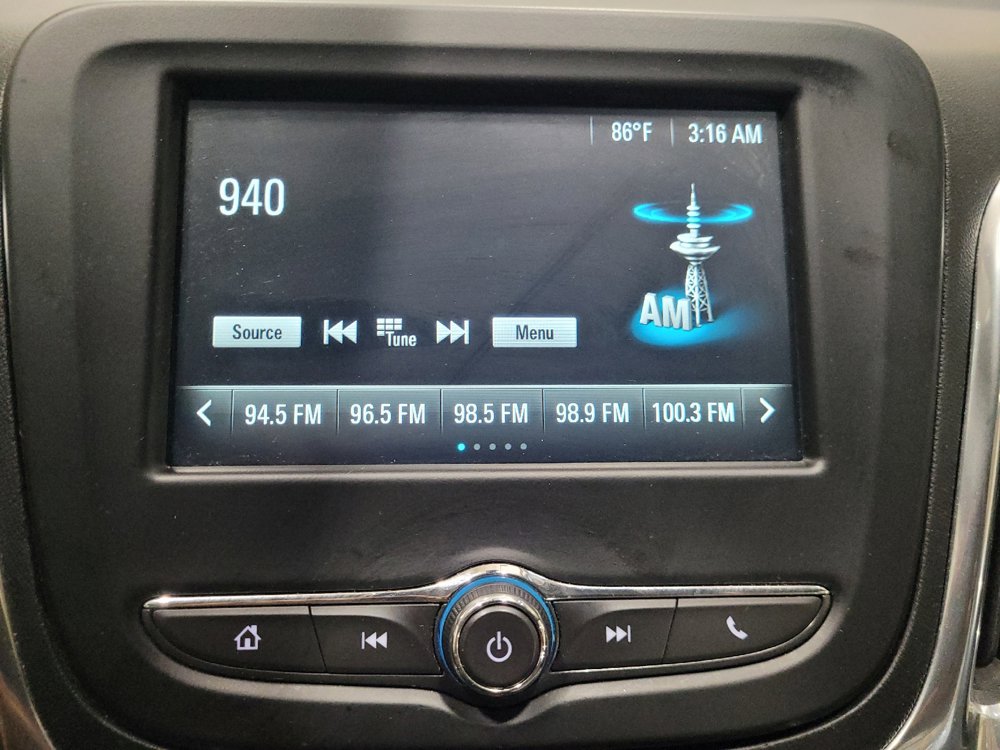 Used 2018 Chevrolet Equinox LS AWD/4WD image 25