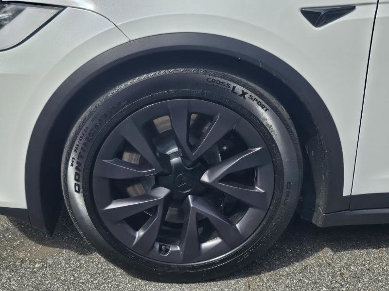 Used 2023 Tesla Model X AWD/4WD image 18