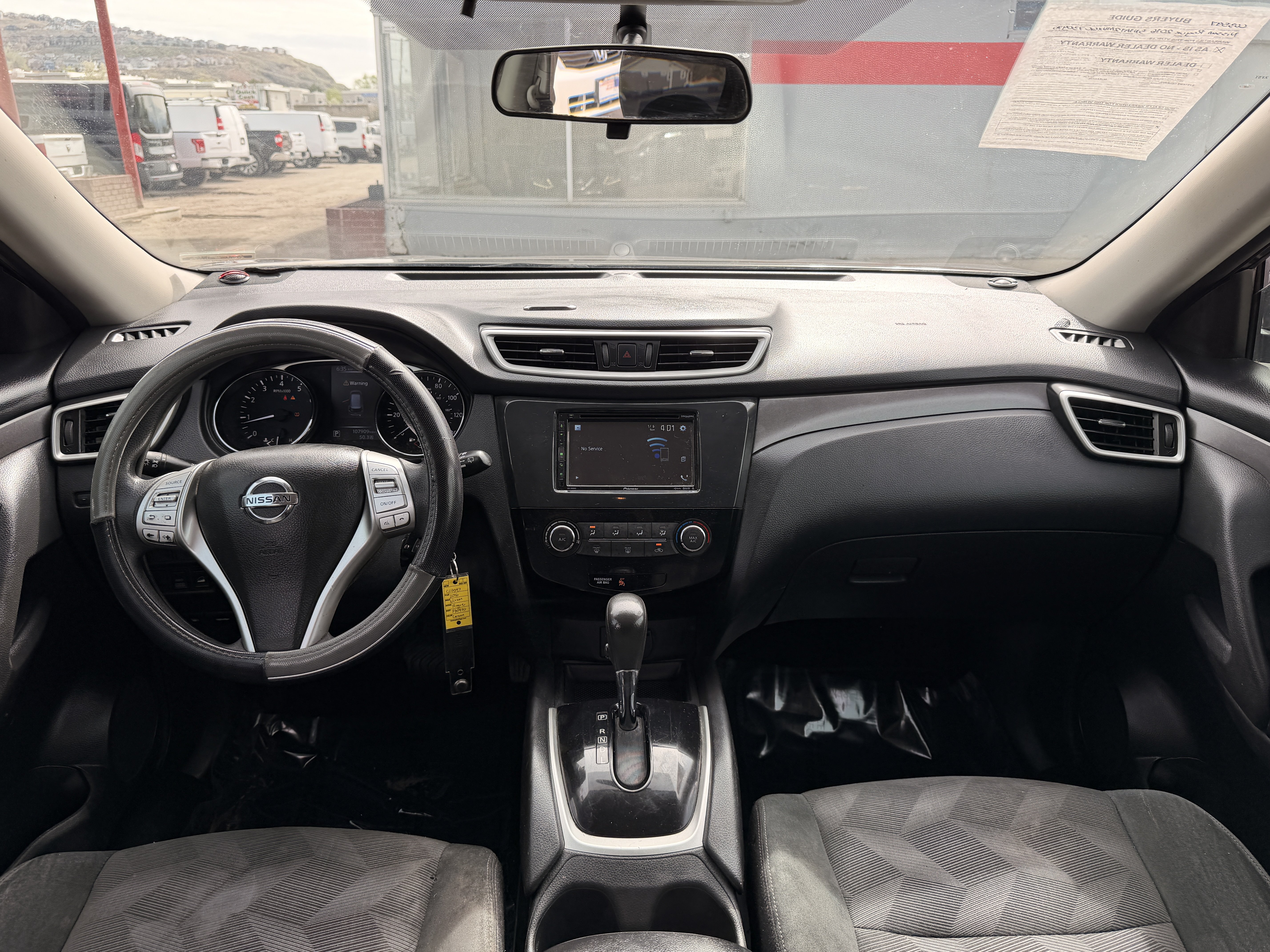 Used 2016 Nissan Rogue S AWD/4WD image 17