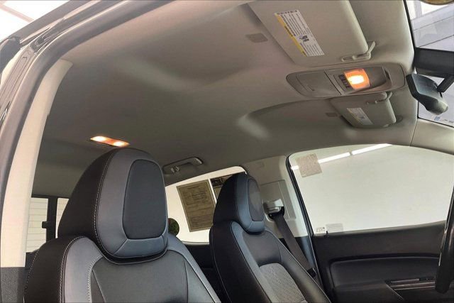 Used 2019 Chevrolet Colorado Z71 RWD image 24