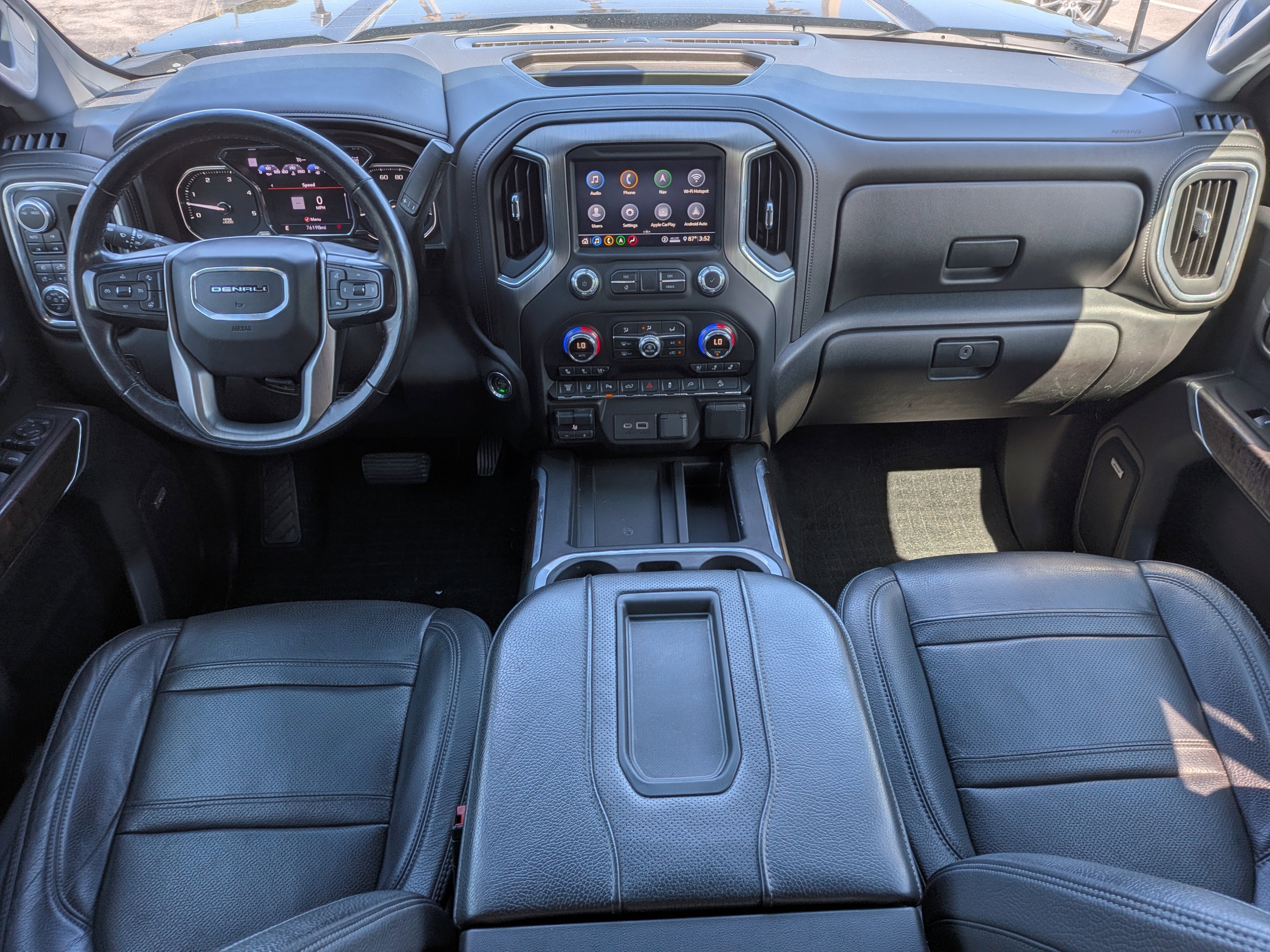 Certified 2020 GMC Sierra 2500 Denali w/ Denali Ultimate Package AWD/4WD image 14