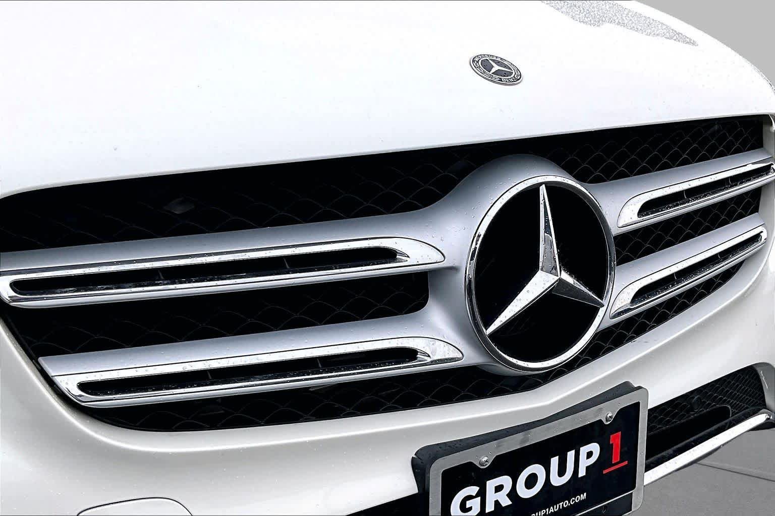 Used 2017 Mercedes-Benz GLC 300 4MATIC image 30