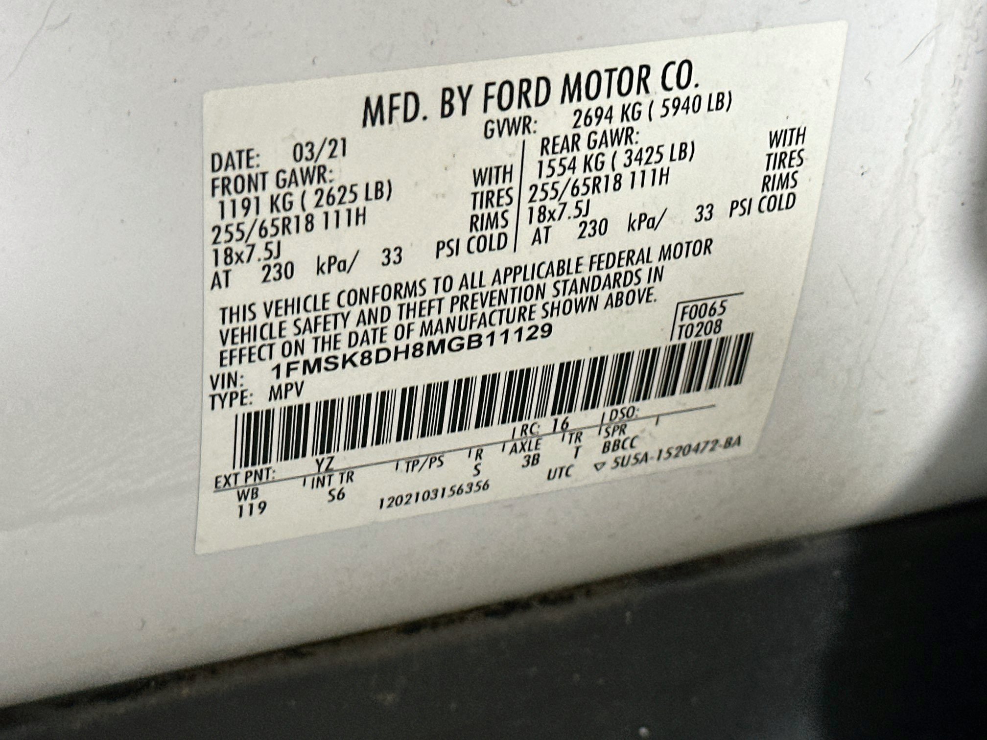 Used 2021 Ford Explorer XLT w/ Equipment Group 202A AWD/4WD image 12
