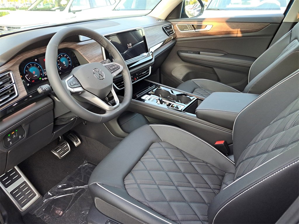 New 2026 Volkswagen Atlas SEL Premium R-Line image 6