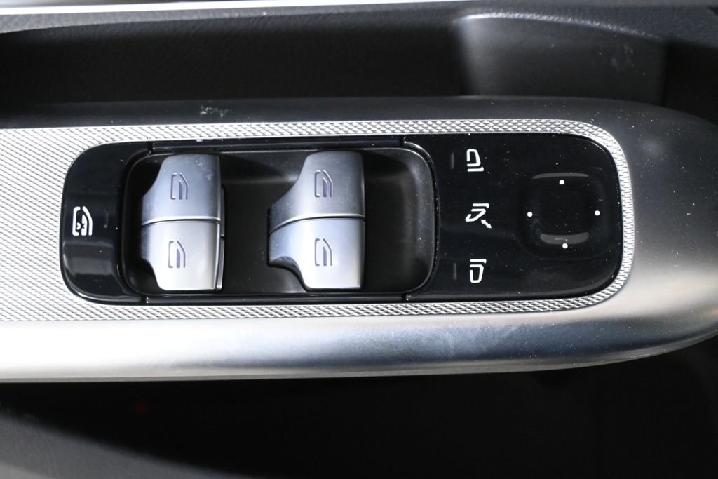 Certified 2026 Mercedes-Benz GLC 300 4MATIC image 26