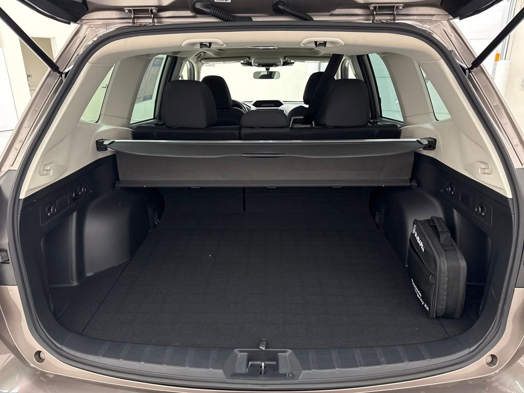 Certified 2022 Subaru Forester Premium image 25