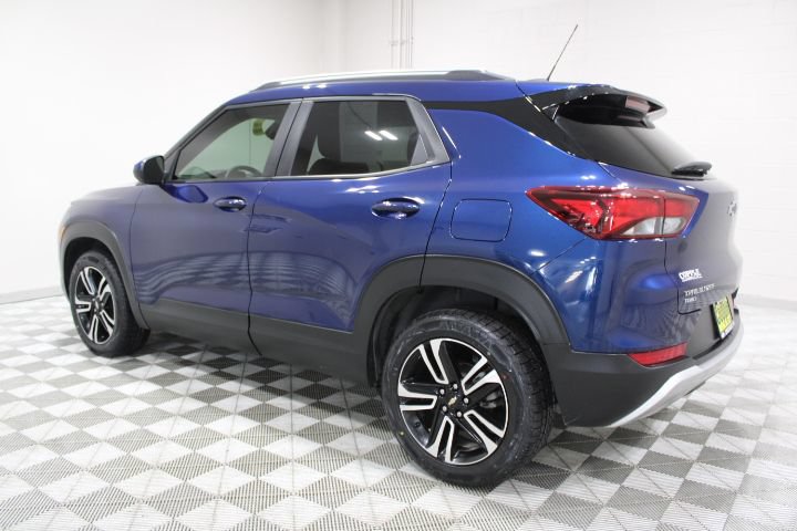 Used 2022 Chevrolet TrailBlazer LT AWD/4WD image 9