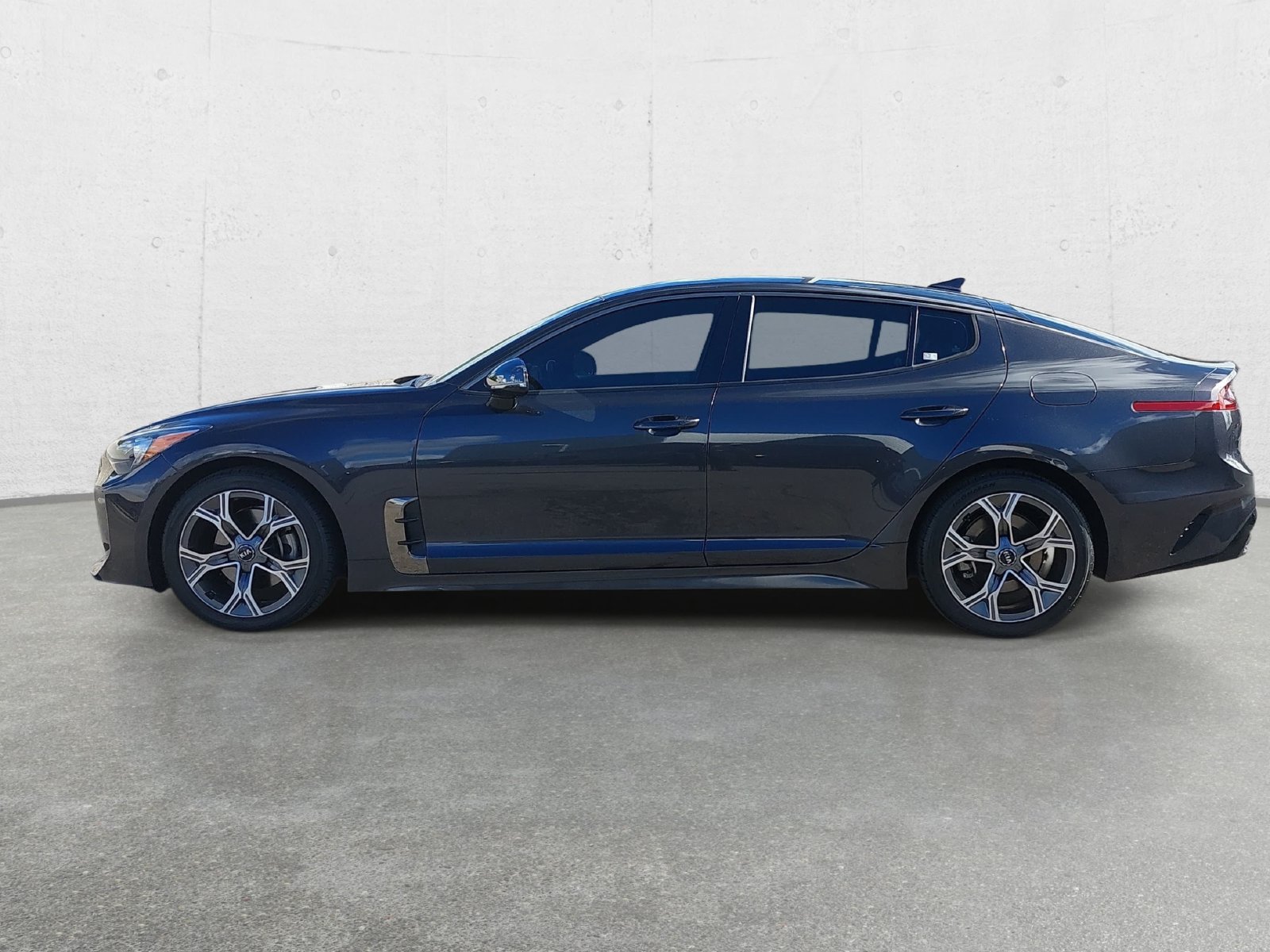 Used 2021 Kia Stinger GT-Line w/ Paint Protection Package RWD image 8