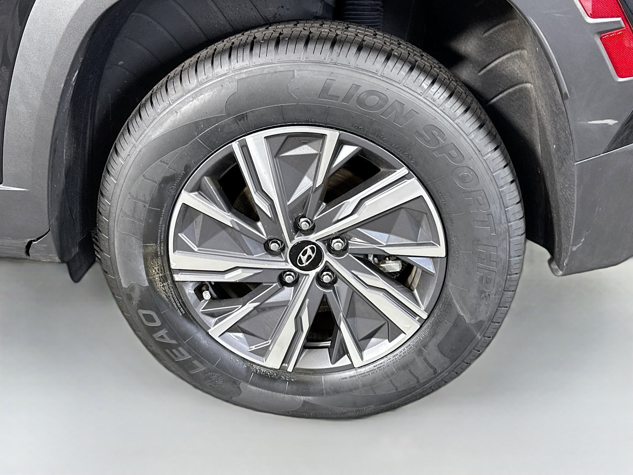 Used 2024 Hyundai Tucson Blue AWD/4WD image 37