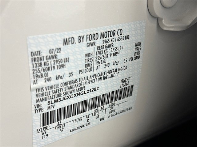 Used 2022 Lincoln Aviator AWD image 36