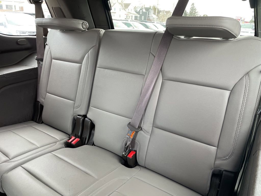 Used 2021 Chevrolet Tahoe Z71 image 16