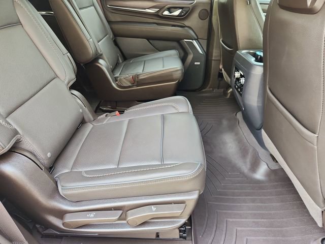 Used 2024 GMC Yukon Denali w/ Advanced Technology Package image 27