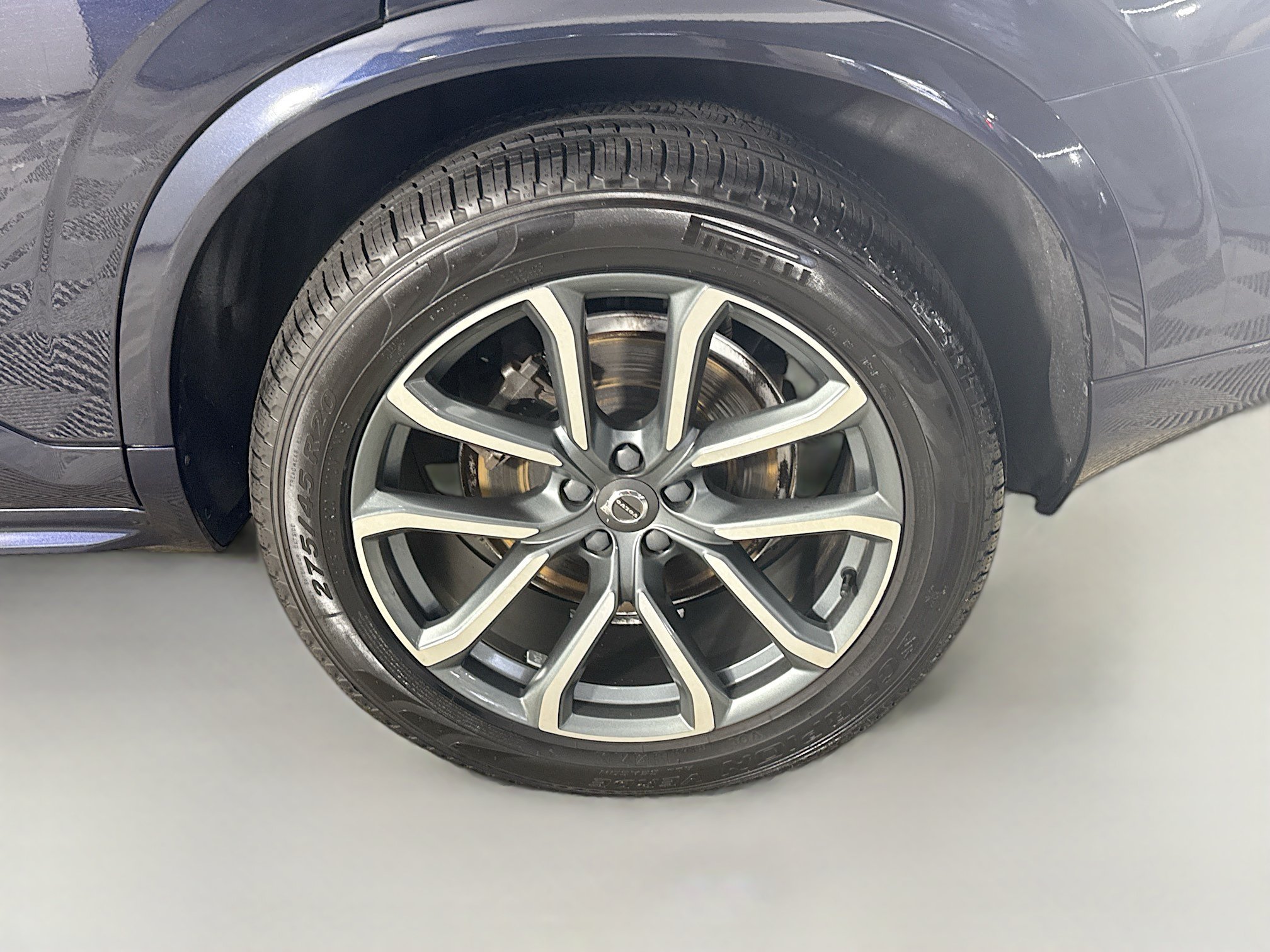 Used 2019 Volvo XC90 T5 Momentum w/ Protection Package Premier FWD image 37