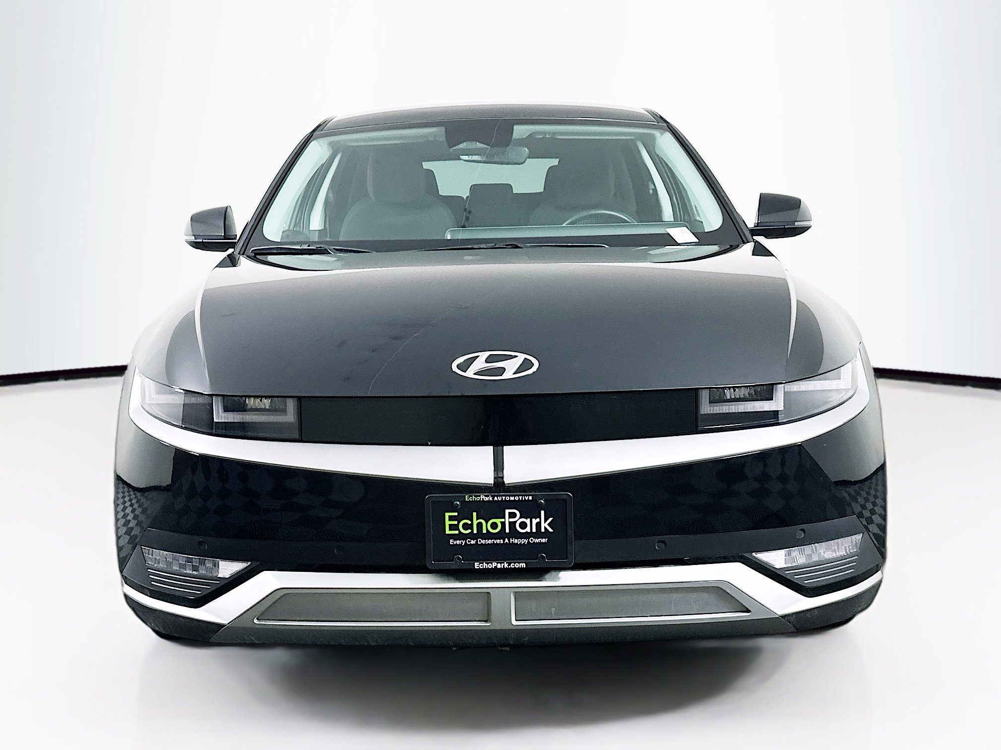 Used 2024 Hyundai Ioniq 5 SEL image 2