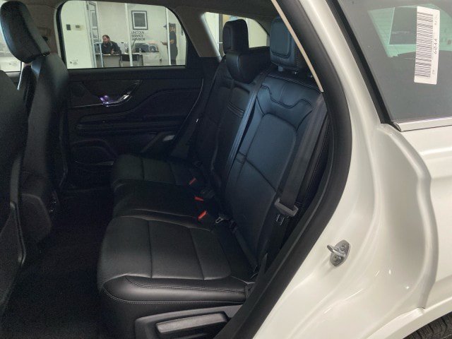 New 2025 Lincoln Corsair Grand Touring w/ Equipment Group 301A AWD/4WD image 9