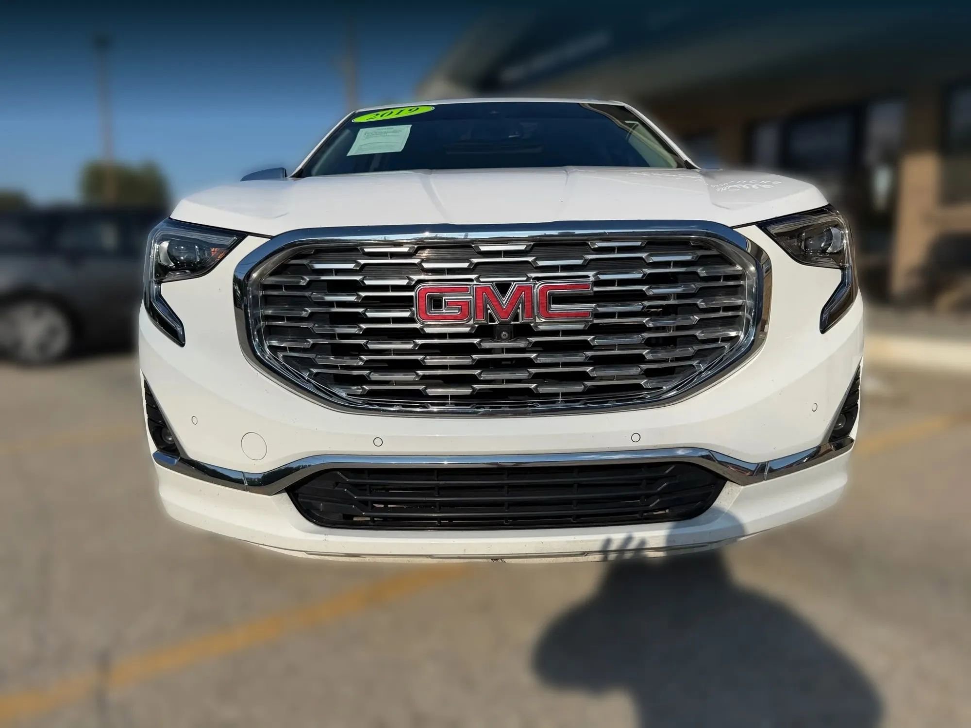 Used 2019 GMC Terrain Denali w/ Advanced Safety Package image 2