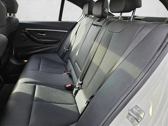 Used 2018 BMW 330i xDrive Sedan image 21