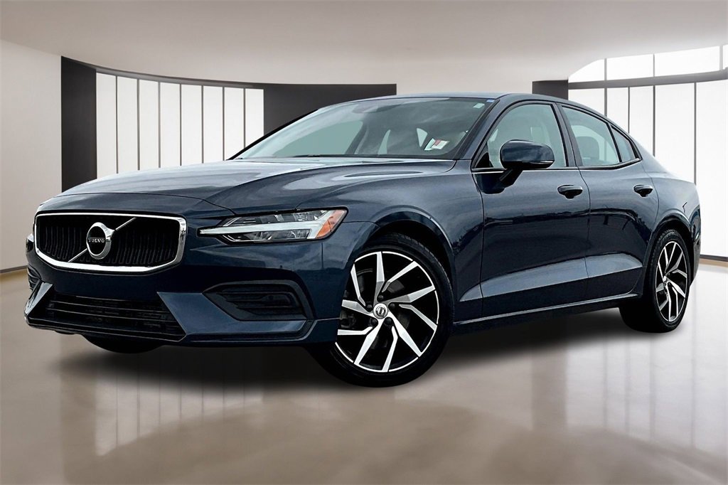 Used 2020 Volvo S60 T5 Momentum