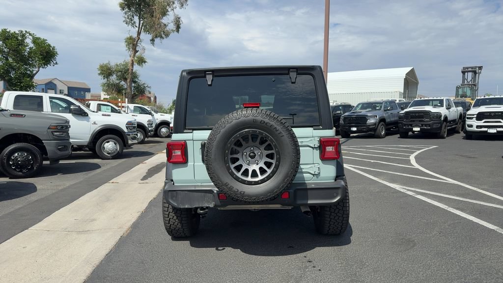 Used 2024 Jeep Wrangler Unlimited Sport AWD/4WD image 7