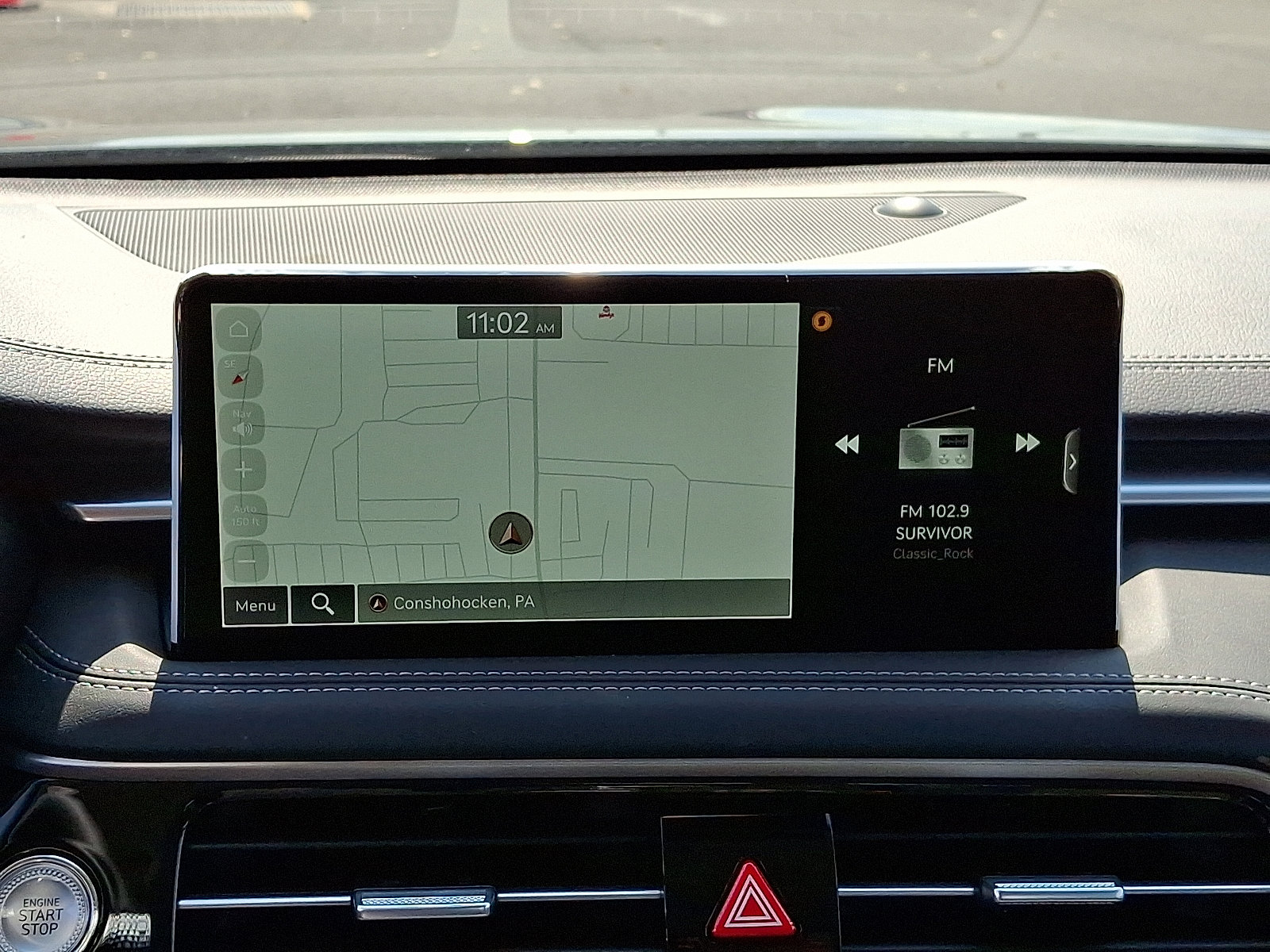 Used 2025 Genesis G70 2.5T image 16