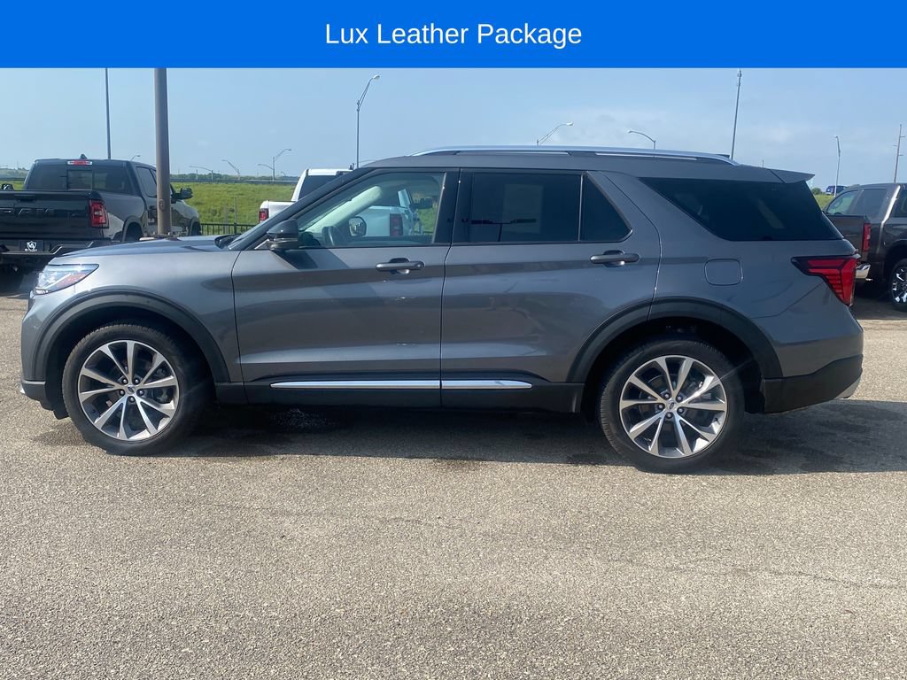 Used 2025 Ford Explorer Platinum w/ Ultimate Package AWD/4WD image 3