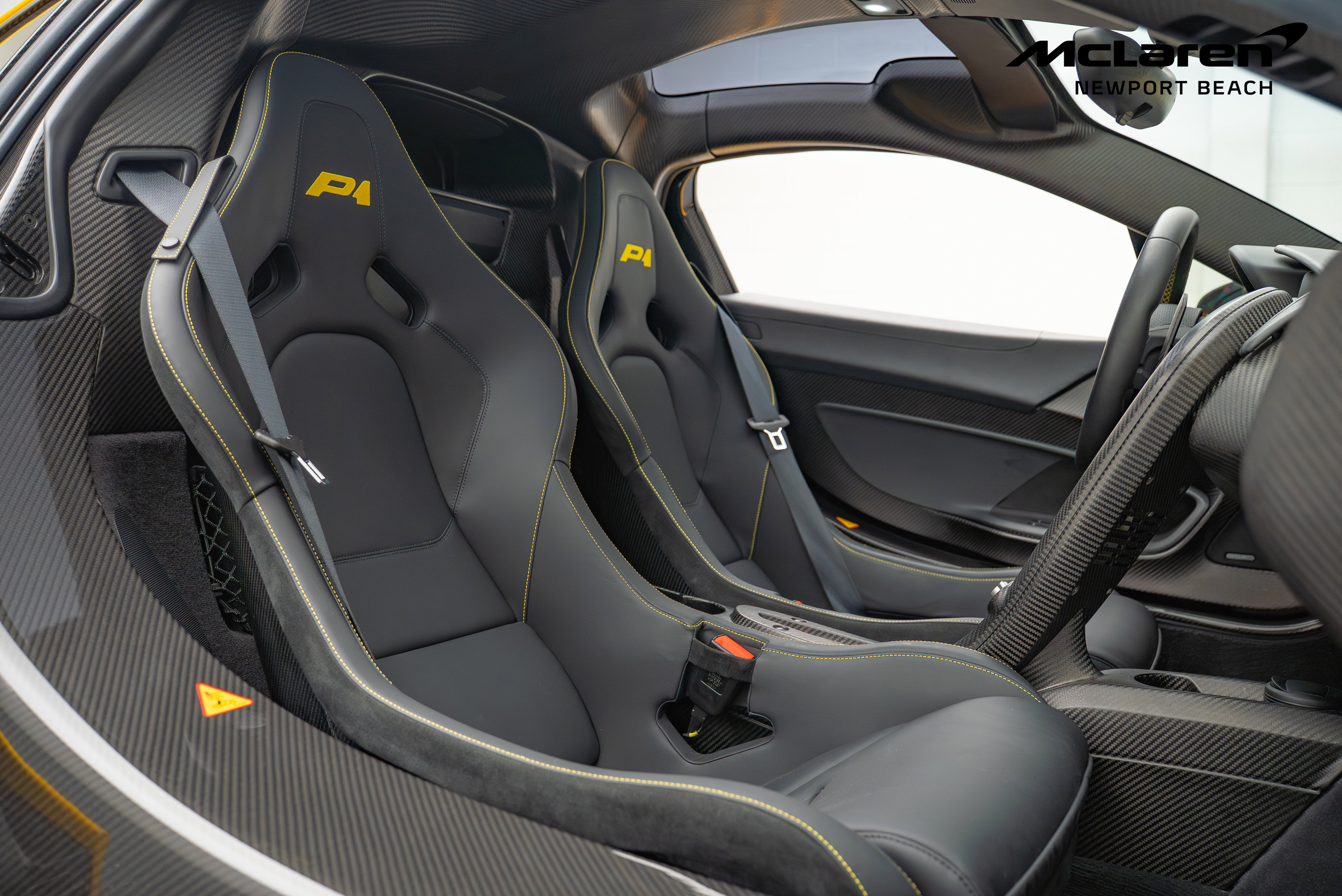 Used 2014 McLaren P1 image 32