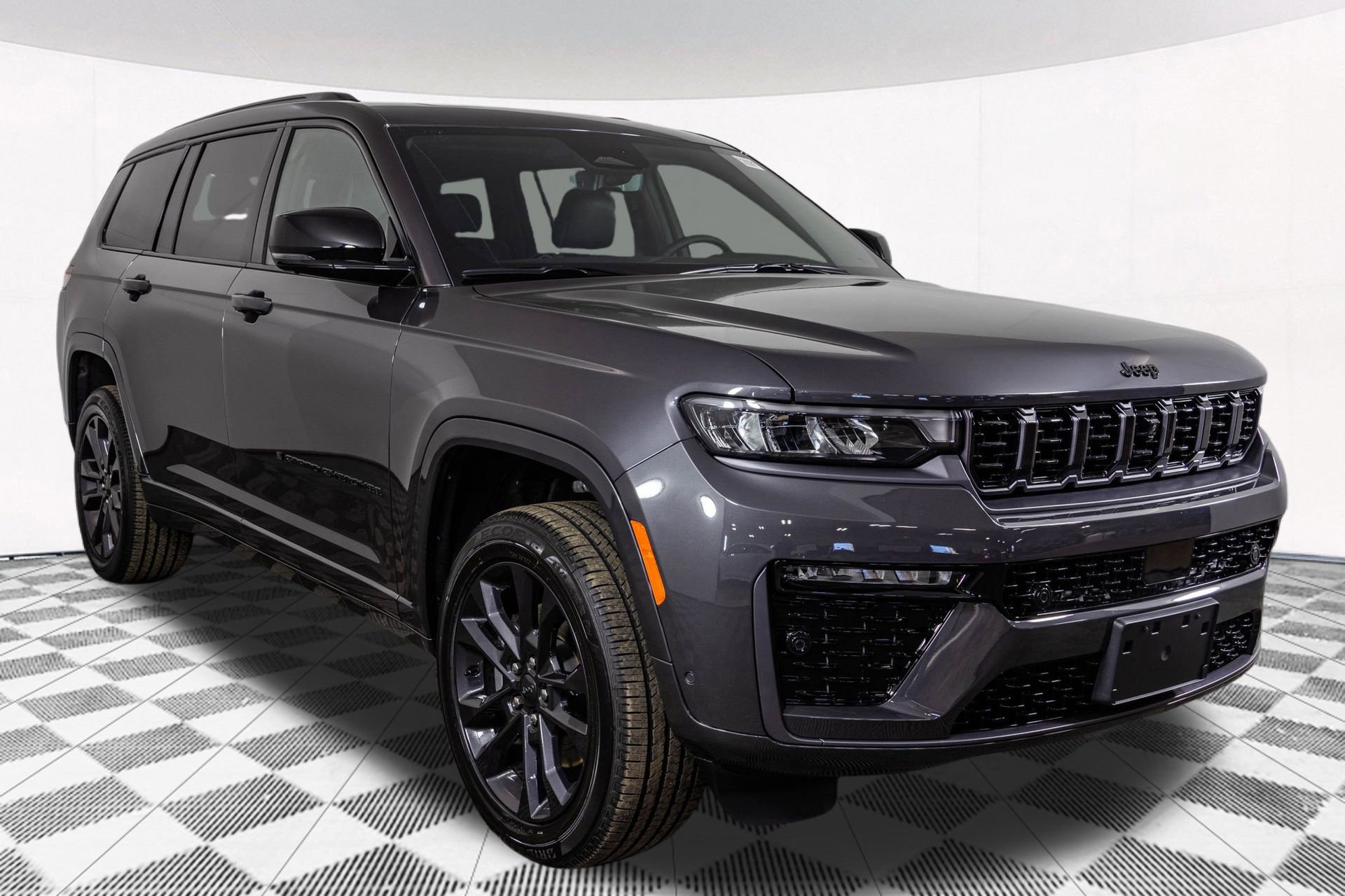 New 2026 Jeep Grand Cherokee L Limited image 18