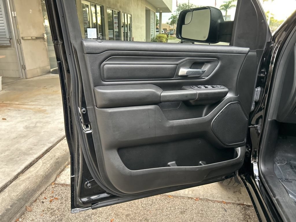 New 2023 RAM 1500 Tradesman w/ Night Edition RWD image 32