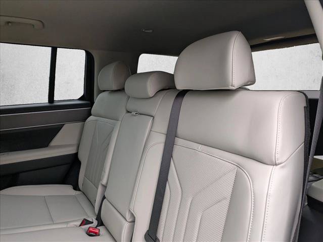 New 2026 Hyundai Santa Fe SEL FWD image 18