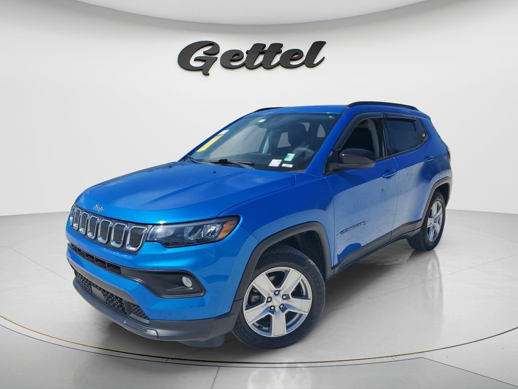 Used 2022 Jeep Compass Latitude w/ Sun and Sound Group FWD image 1