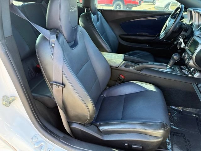 Used 2014 Chevrolet Camaro SS w/ RS Package RWD image 34