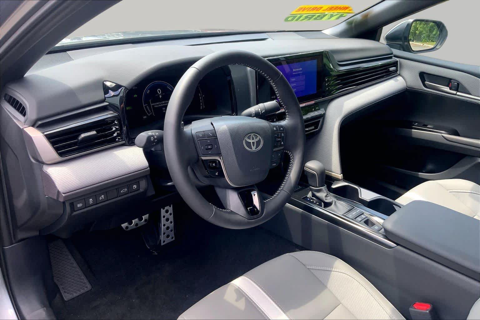 New 2026 Toyota Camry SE w/ Convenience Package AWD/4WD image 8