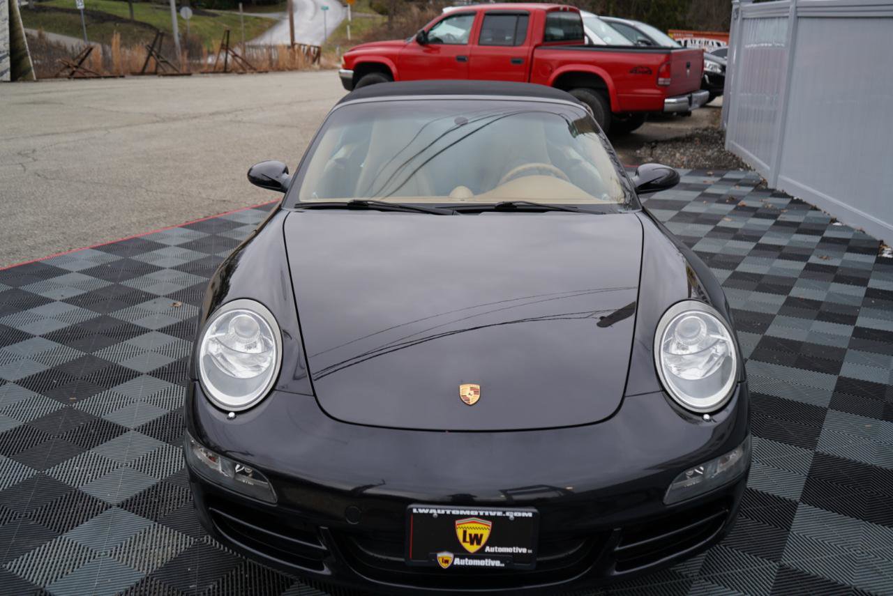 Used 2005 Porsche 911 Carrera image 12