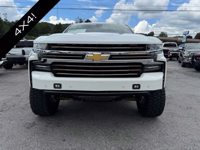Used 2019 Chevrolet Silverado 1500 High Country w/ Technology Package AWD/4WD image 6