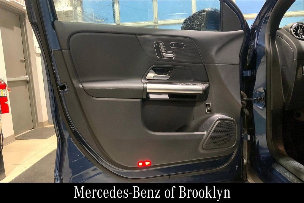 Certified 2023 Mercedes-Benz GLA 250 4MATIC image 24