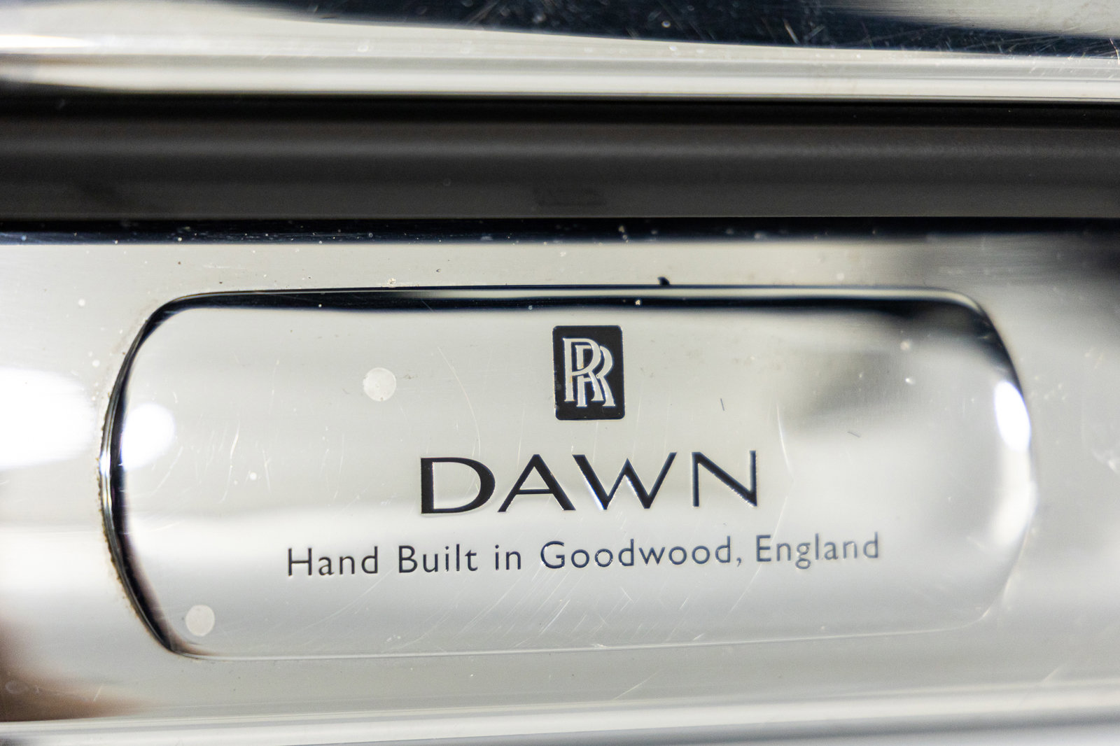 Used 2017 Rolls-Royce Dawn RWD image 20