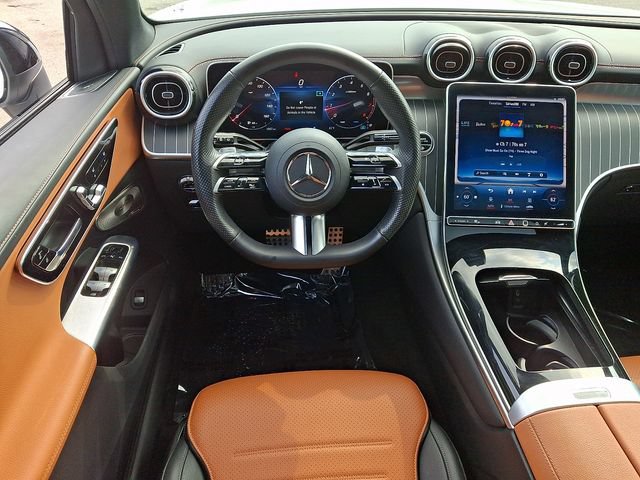 Used 2023 Mercedes-Benz GLC 300 4MATIC image 12