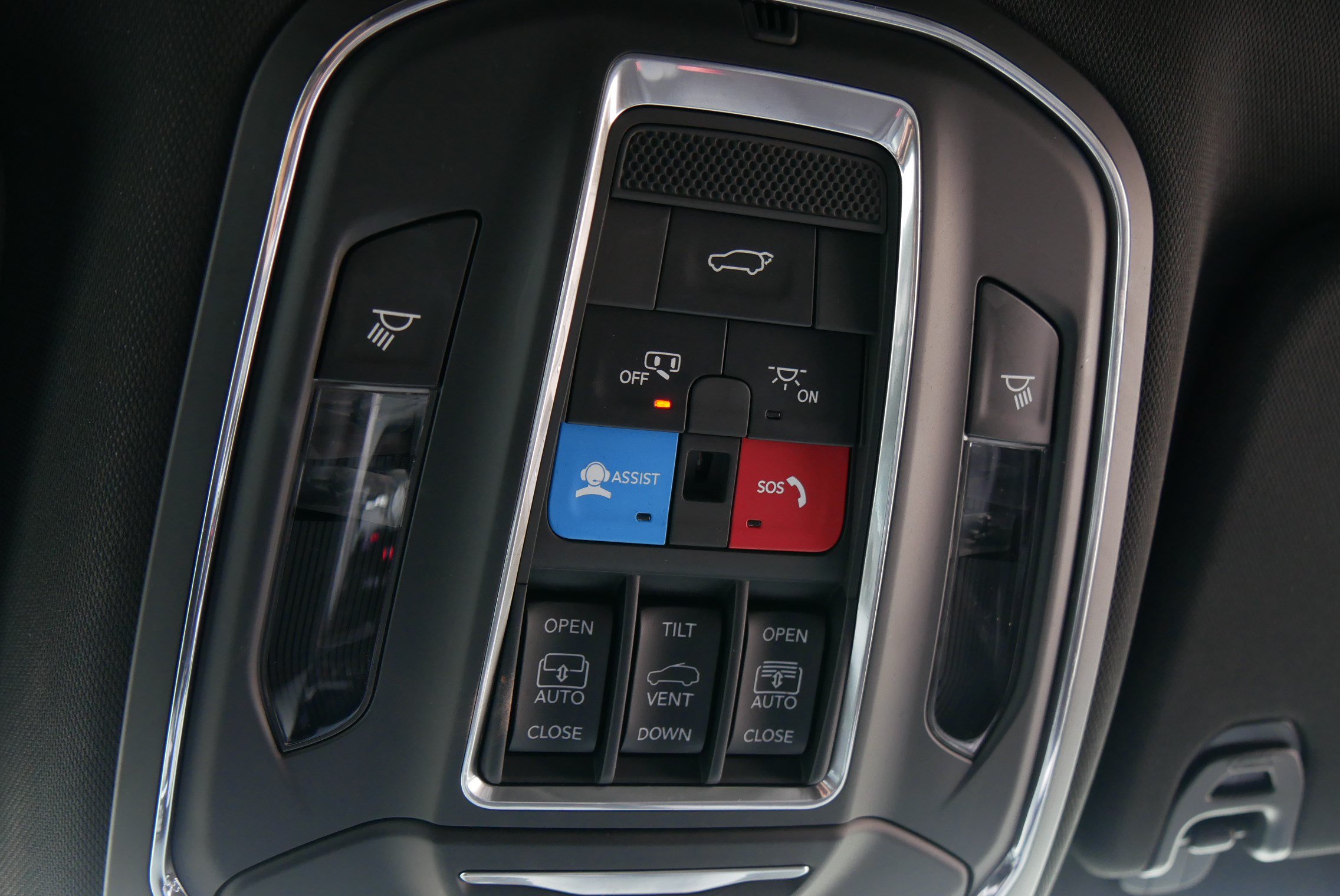 Used 2023 Jeep Wagoneer Series II AWD/4WD image 24