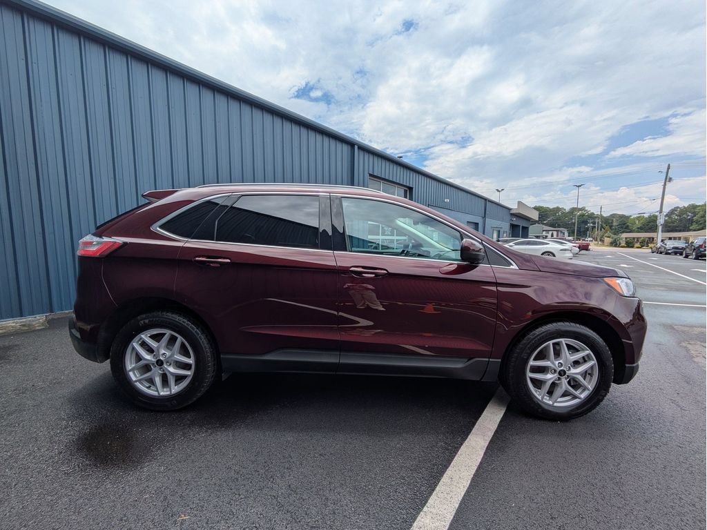 Certified 2023 Ford Edge SEL w/ Convenience Package AWD/4WD image 4
