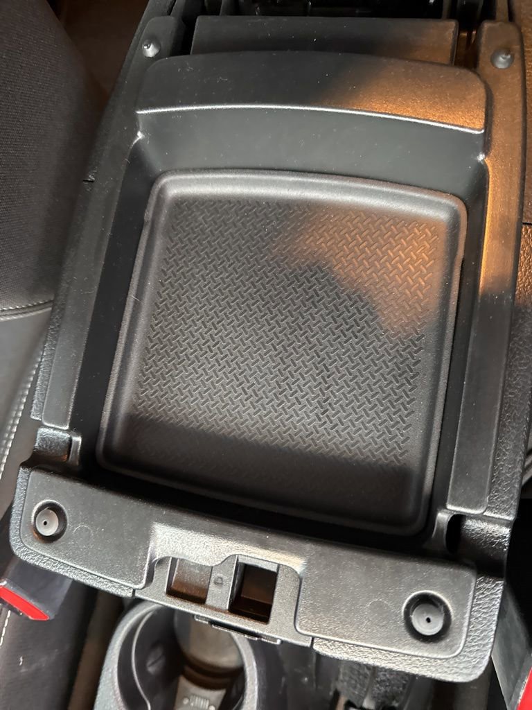 Used 2015 Jeep Wrangler Unlimited Sahara w/ Max Tow Package image 26