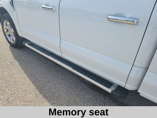 Used 2023 Ford F150 Lariat image 6